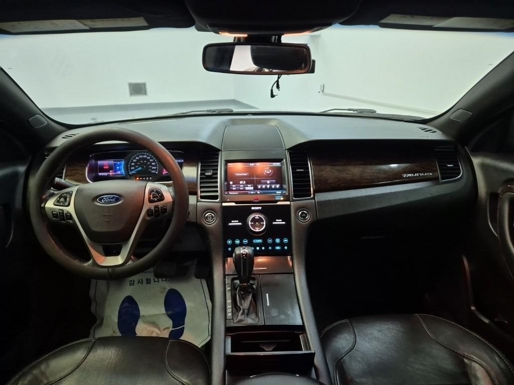 Ford Torus - Vista 7