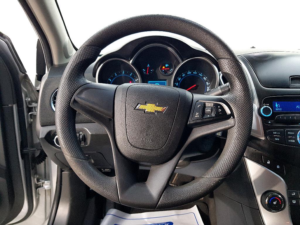 Chevrolet Cruise - Vista 11