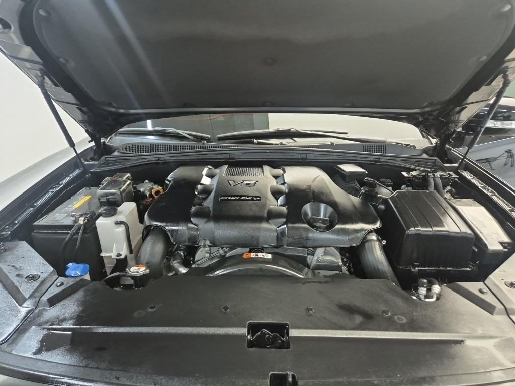 KIA Mohave - Vista 5