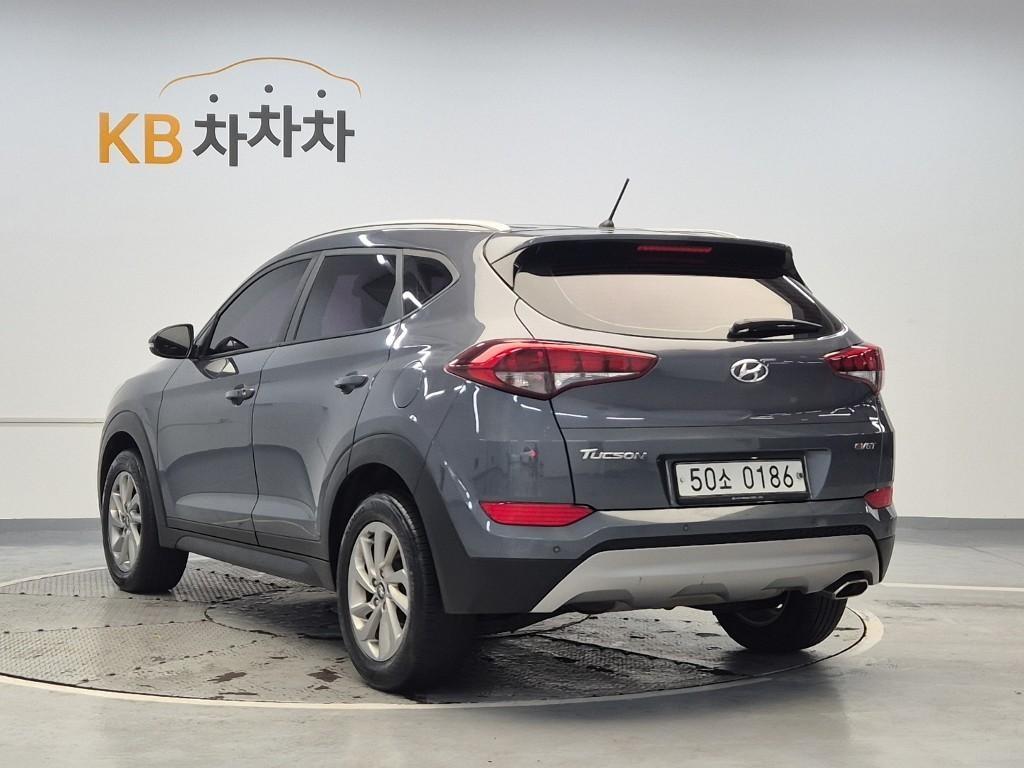 HYUNDAI Tucson 2017 Gris - Importación desde Corea - HF Imports Iquique - Foto 20