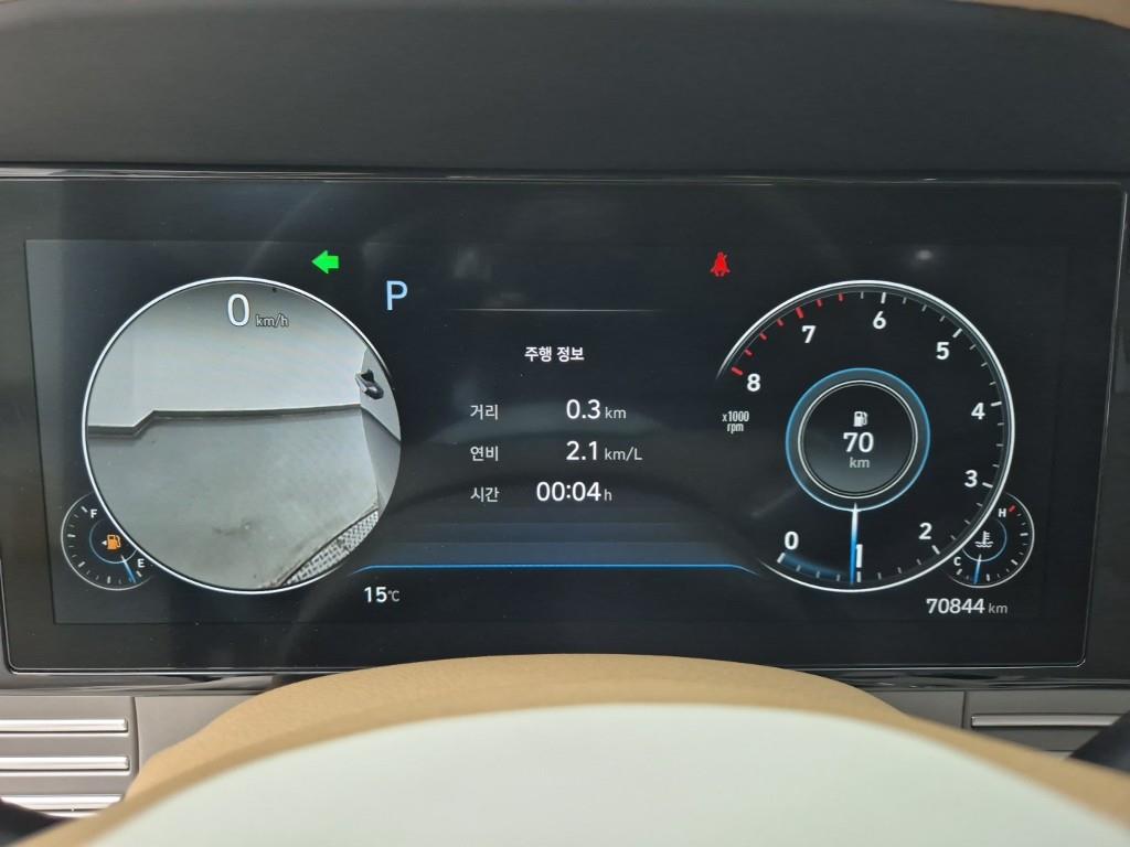 HYUNDAI Grandeur - Vista 7