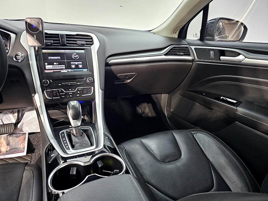 Ford Mondeo - Vista 10