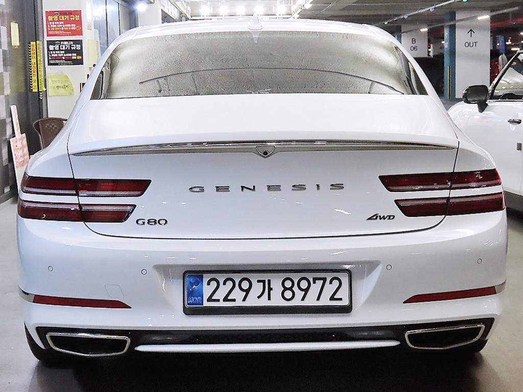 Genesis G80 - Vista 5