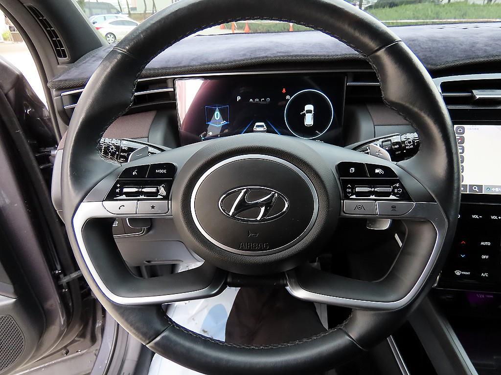 HYUNDAI Tucson - Vista 8