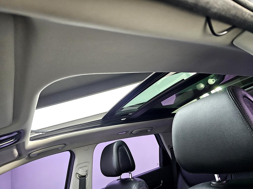 KIA Sorento - Vista 12