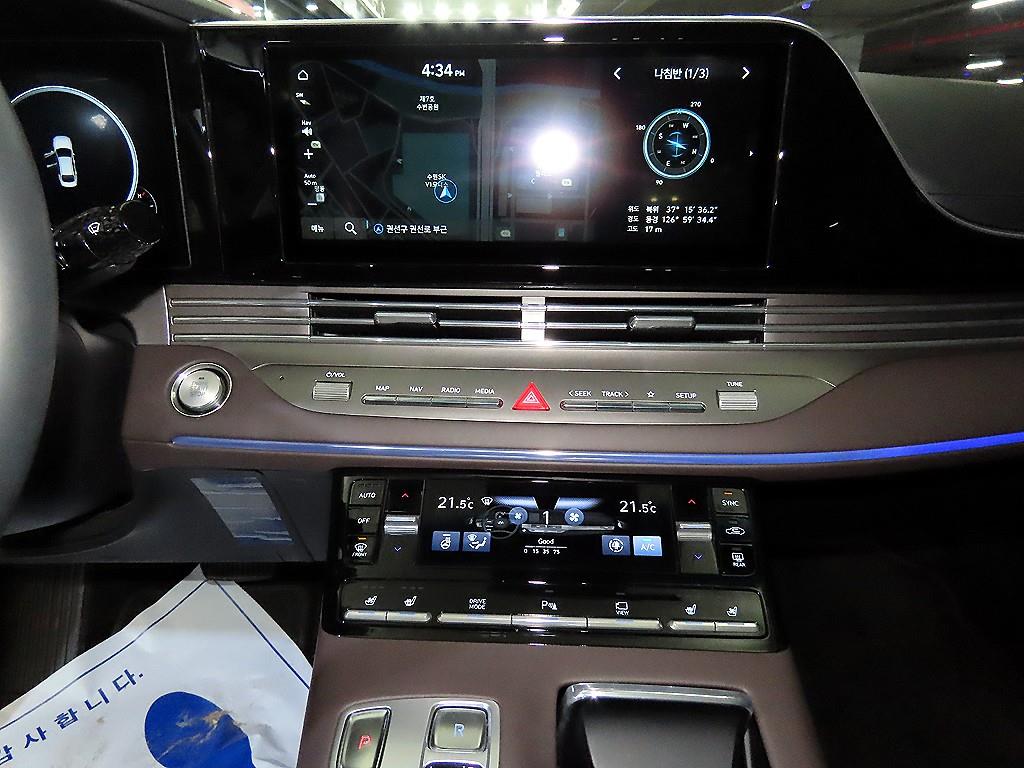 HYUNDAI Grandeur - Vista 11