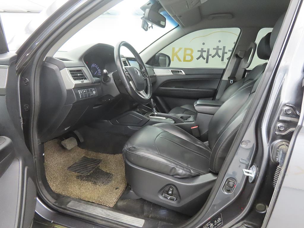 Ssangyong Rexton - Vista 5