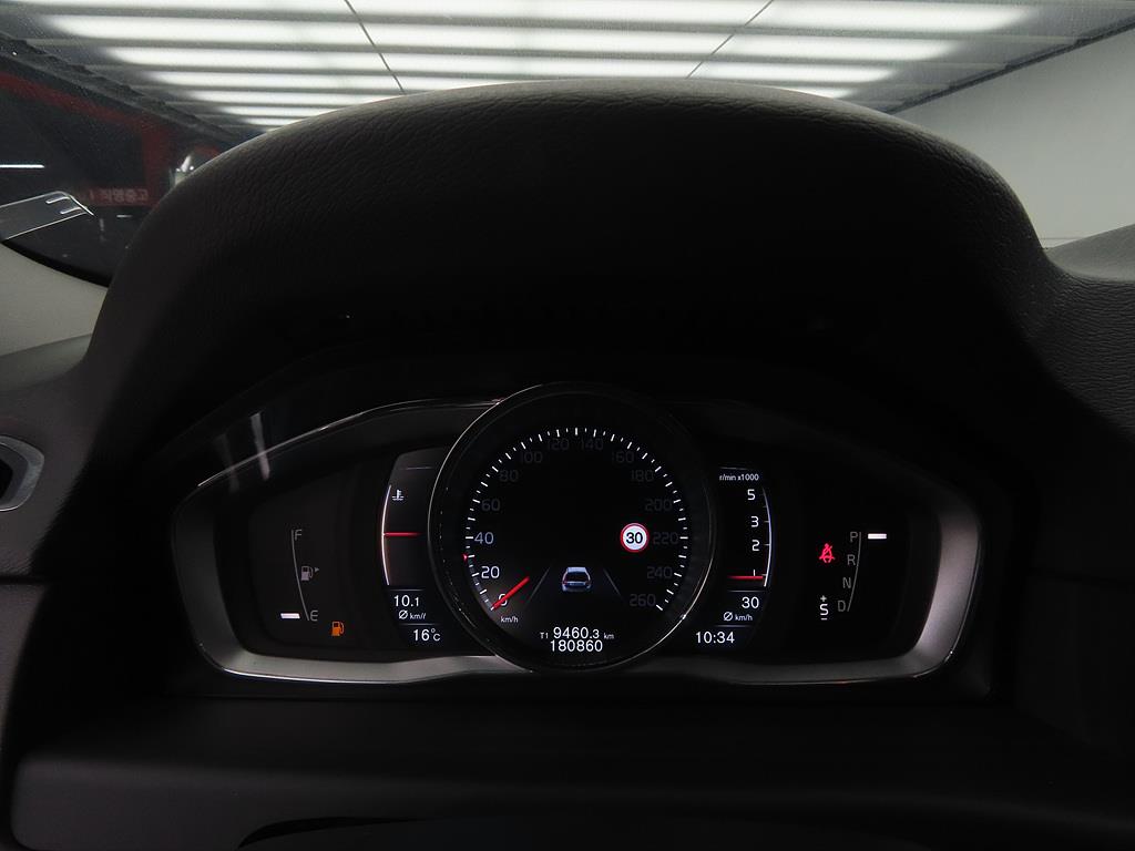 Volvo XC70 - Vista 9