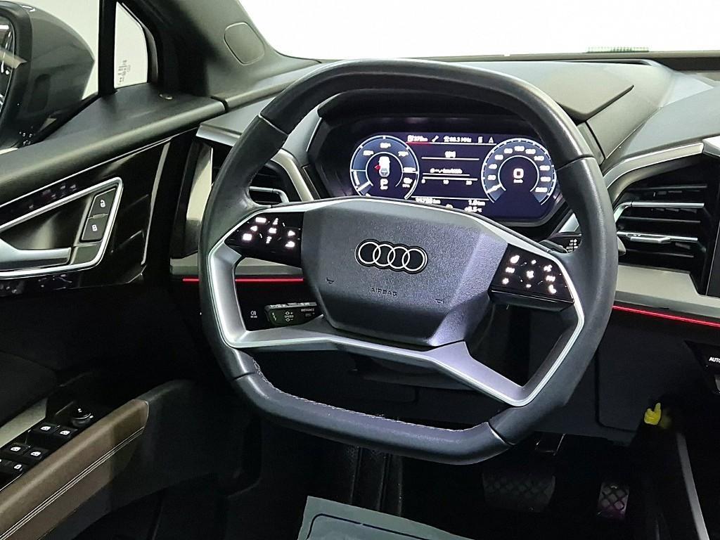 Audi Q4 - Vista 9