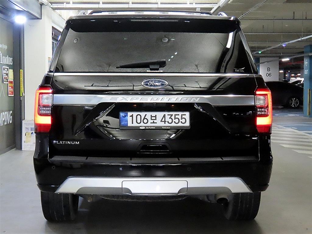 Ford Expedition - Vista 5