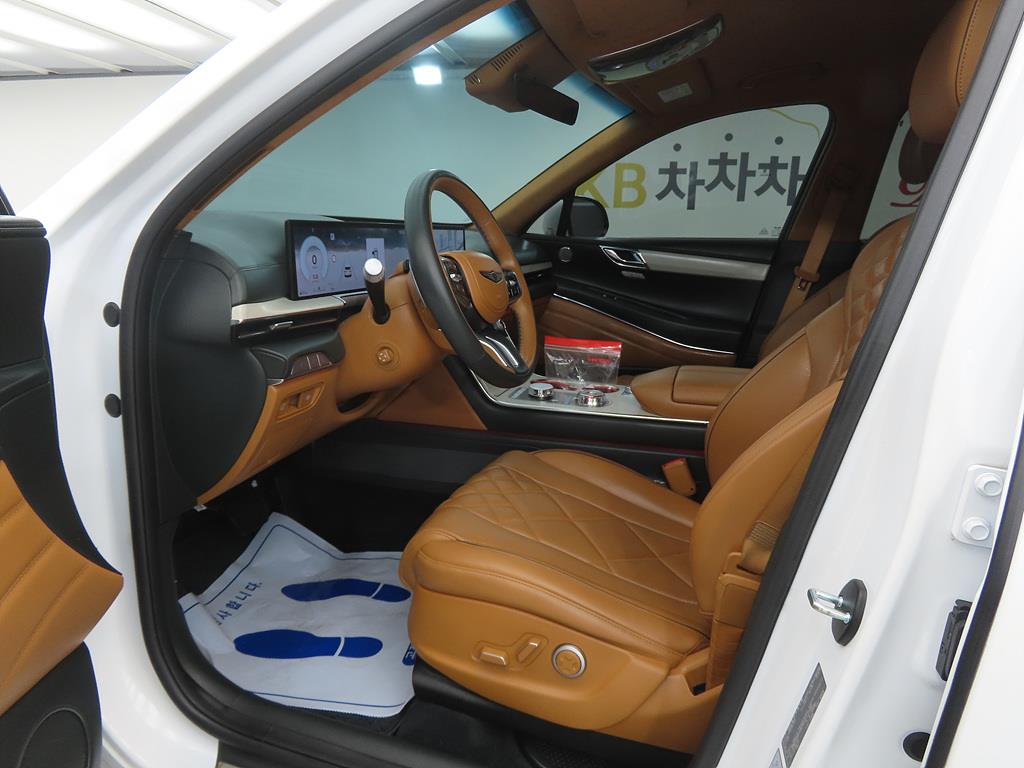 Genesis GV80 - Vista 5