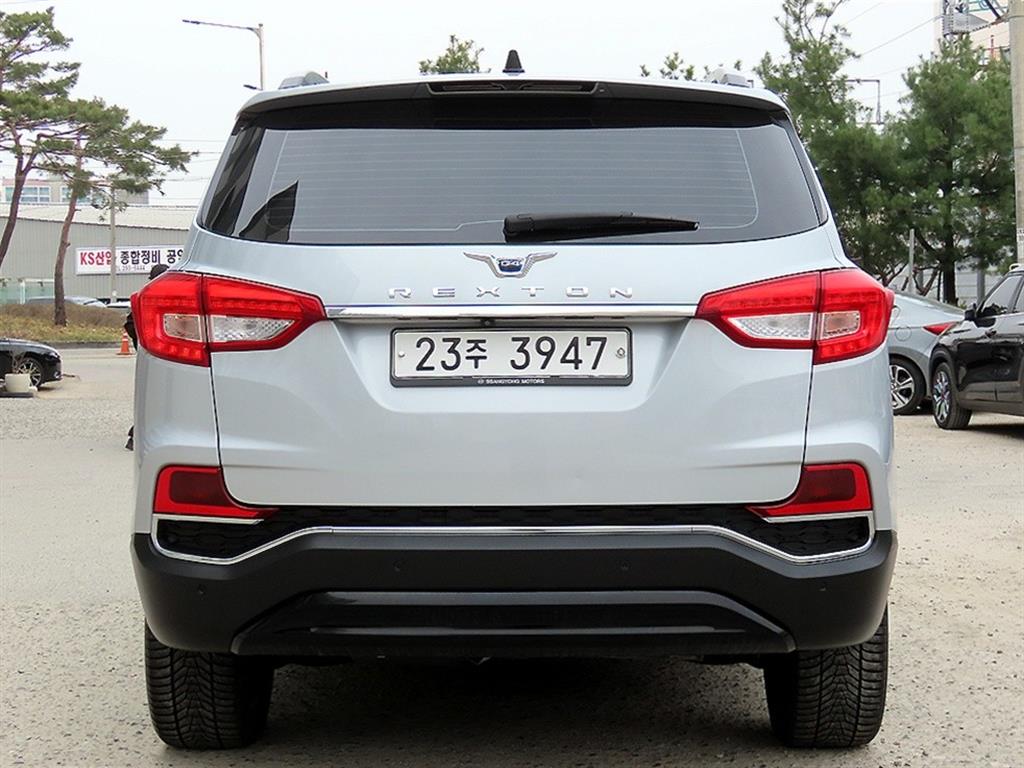 Ssangyong Rexton - Vista 4