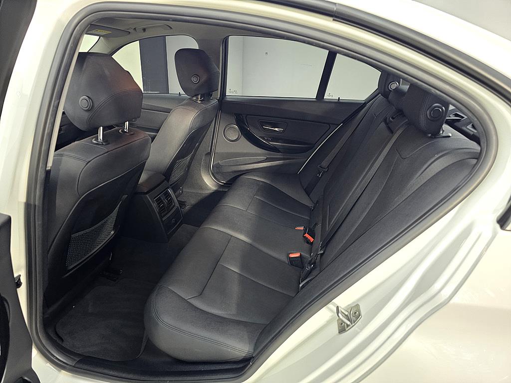 BMW 3 series - Vista 9