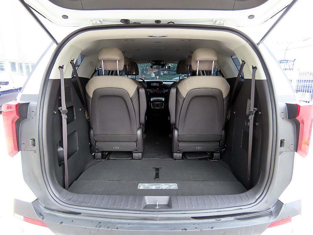 KIA Carnival 2025 Blanco - Importación desde Corea - HF Imports Iquique - Foto 18