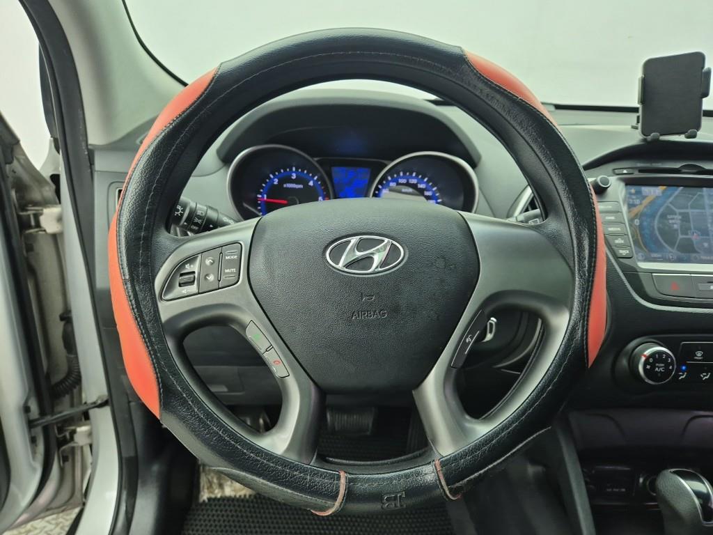HYUNDAI Tucson - Vista 9