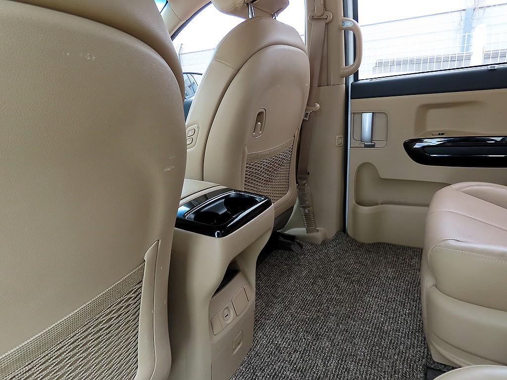 KIA Carnival 2019 Blanco - Importación desde Corea - HF Imports Iquique - Foto 17