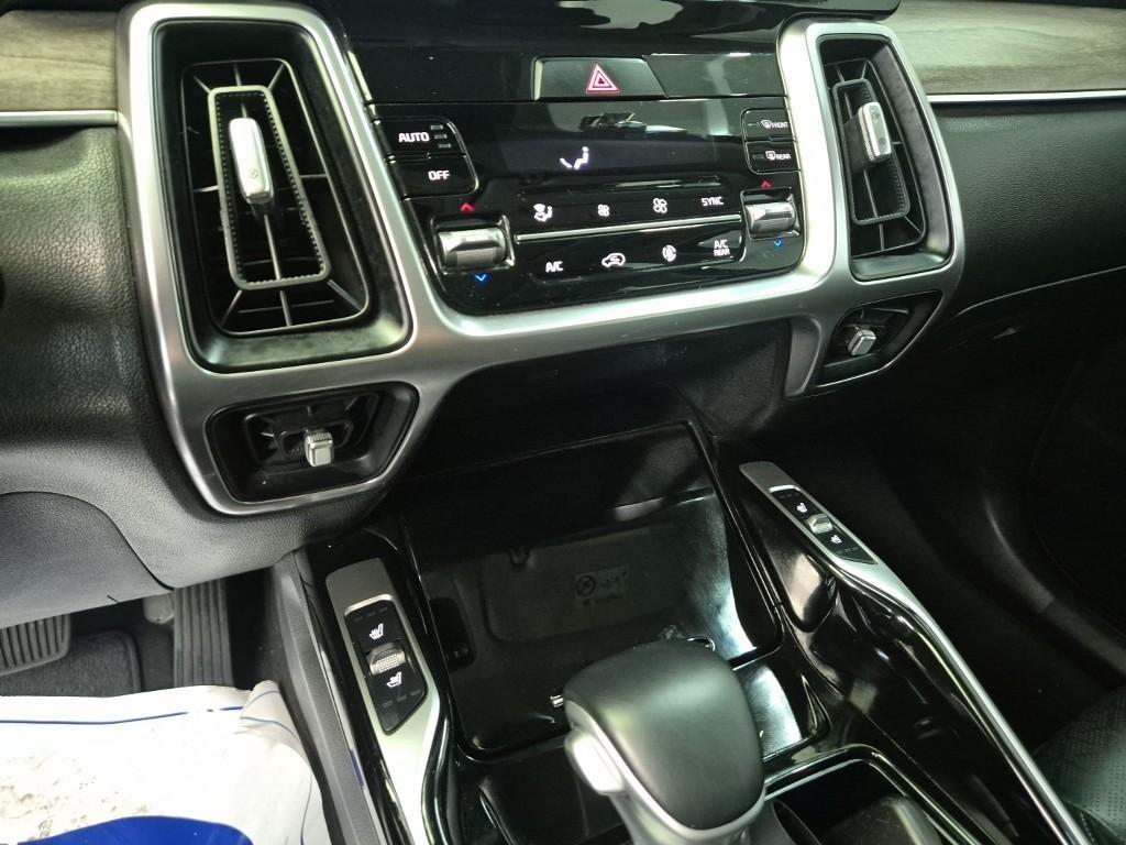 KIA Sorento 2022 Gris - Importación desde Corea - HF Imports Iquique - Foto 17