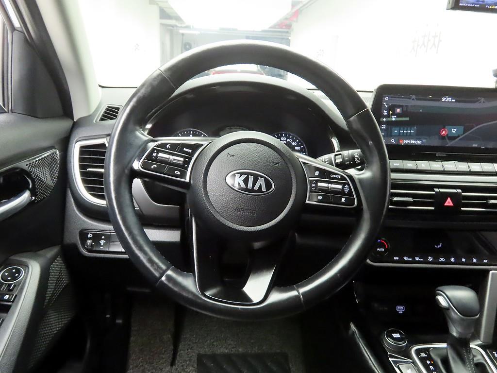 KIA Seltos - Vista 7