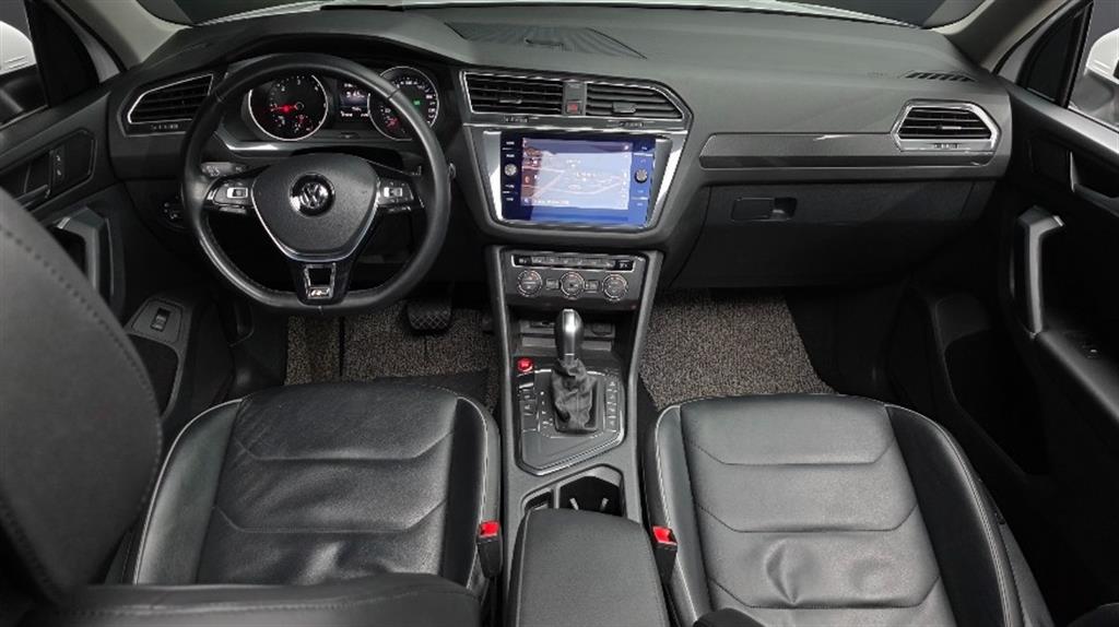 Volkswagen Tiguan - Vista 6