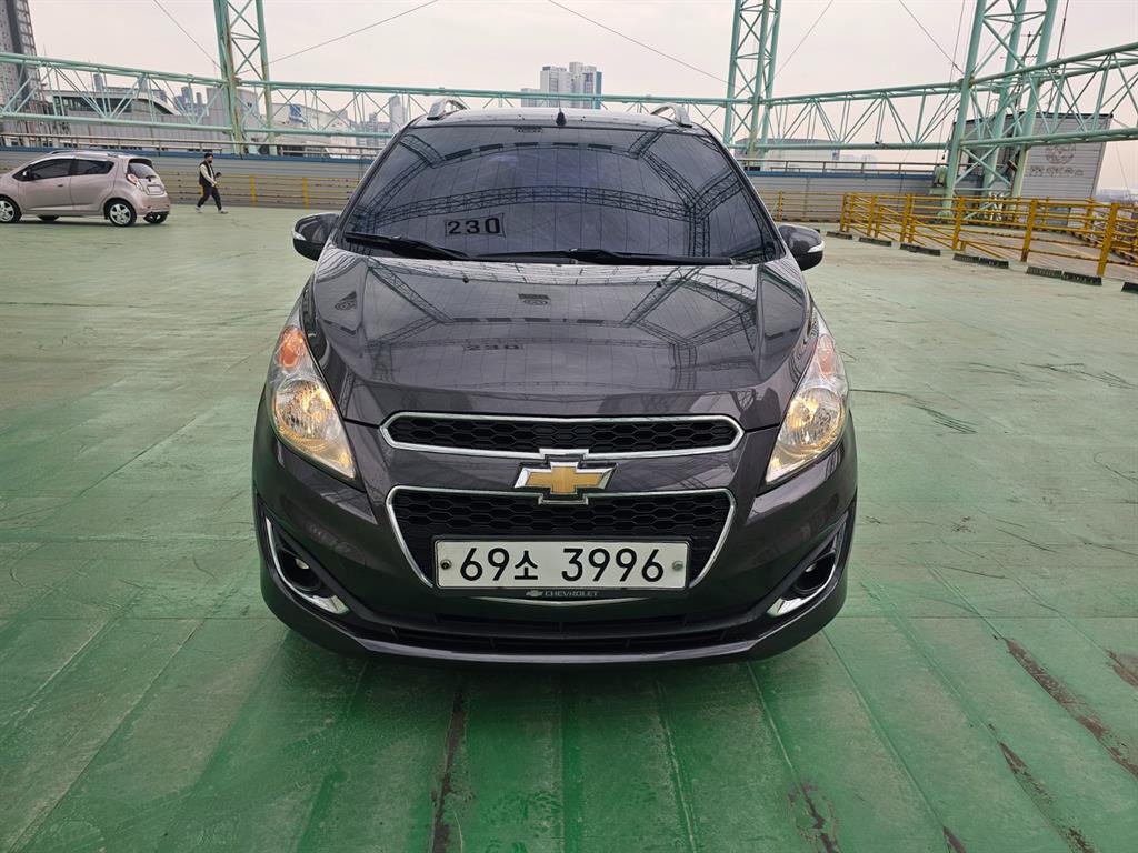 Chevrolet Spark - Vista 2