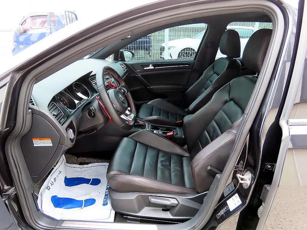 Volkswagen Golf - Vista 5