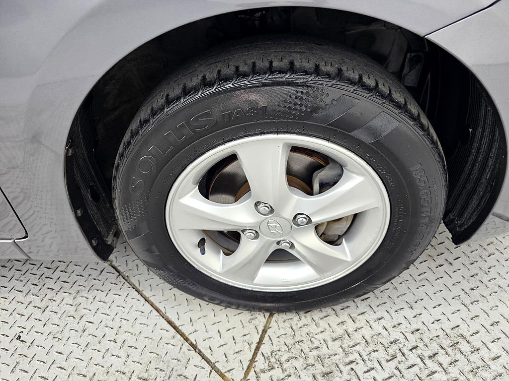 HYUNDAI Accent 2015 Gris - Importación desde Corea - HF Imports Iquique - Foto 20