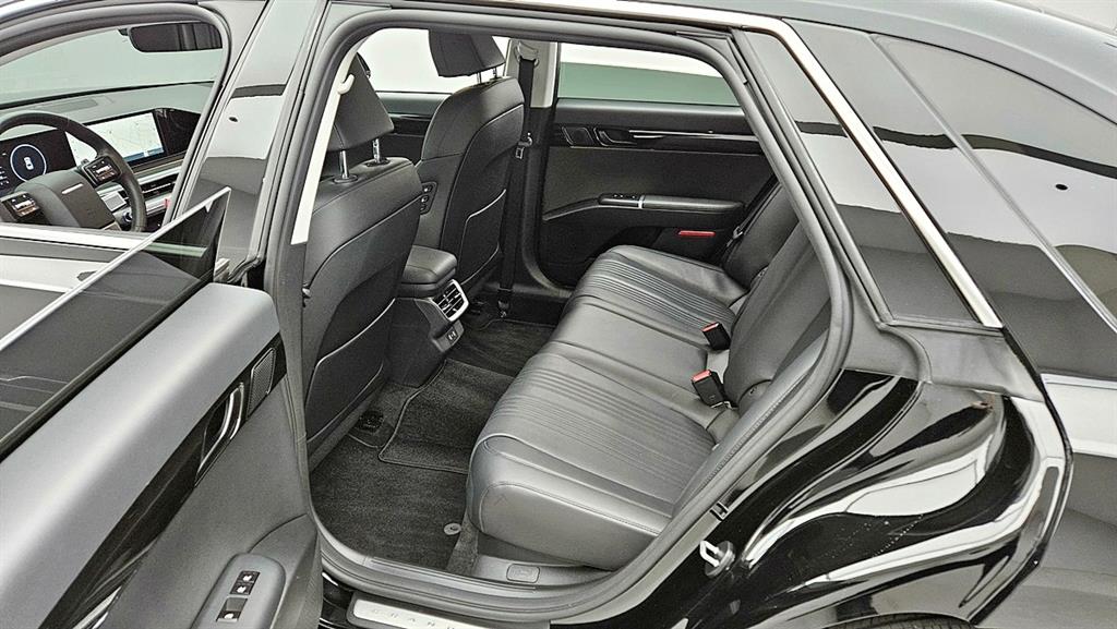 HYUNDAI Grandeur - Vista 6