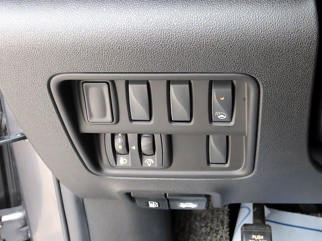 SAMSUNG QM6 - Vista 12