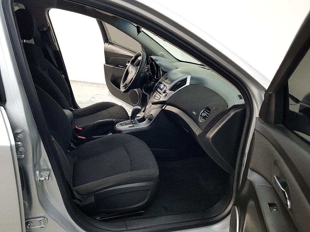 Chevrolet Cruise 2014 Gris - Importación desde Corea - HF Imports Iquique - Foto 15