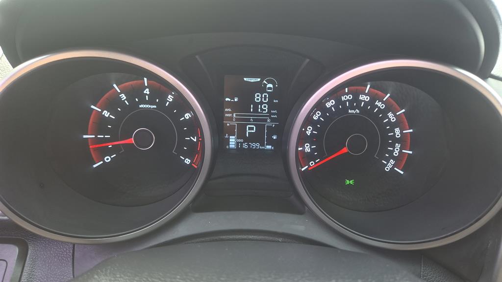 Ssangyong Tivoli - Vista 8