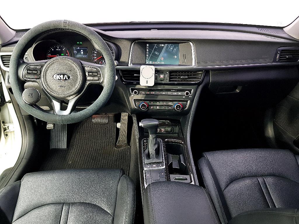 KIA K5 - Vista 5