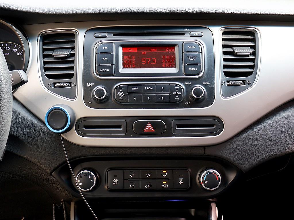 KIA Carens 2016 Azul - Importación desde Corea - HF Imports Iquique - Foto 9