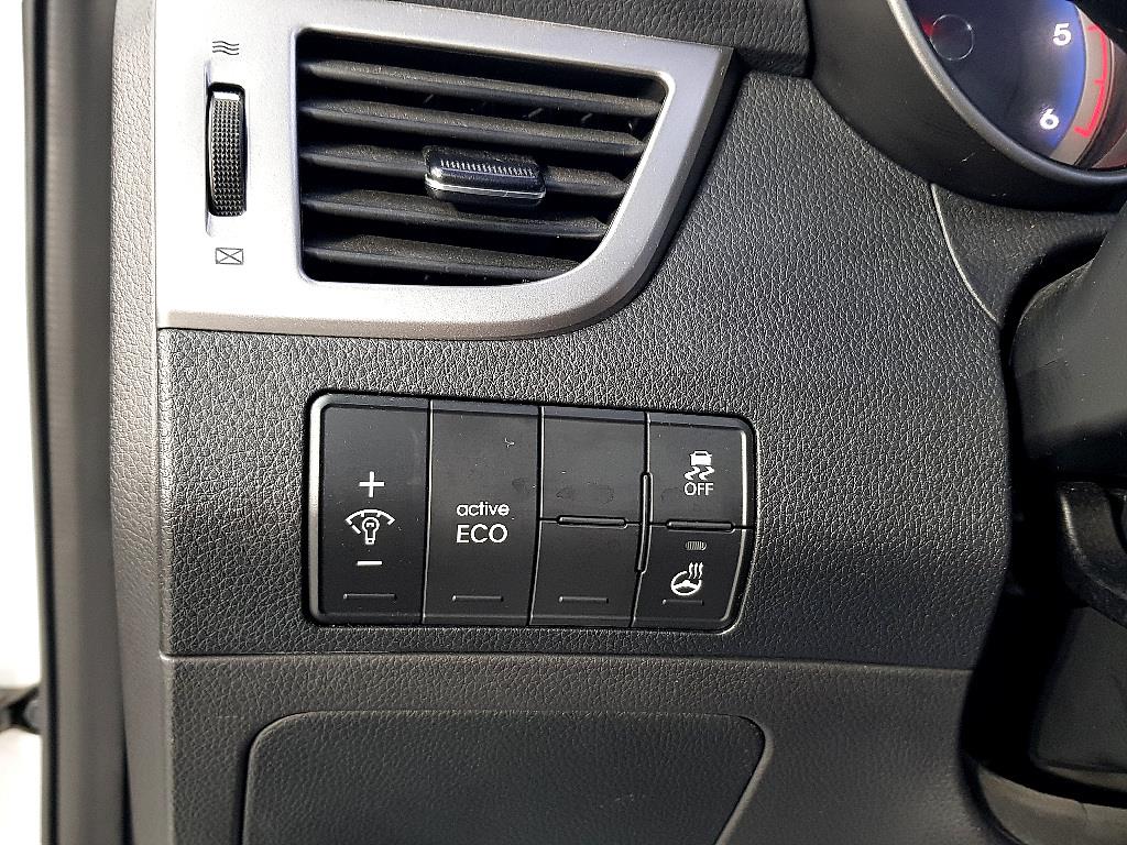 HYUNDAI i30 - Vista 12