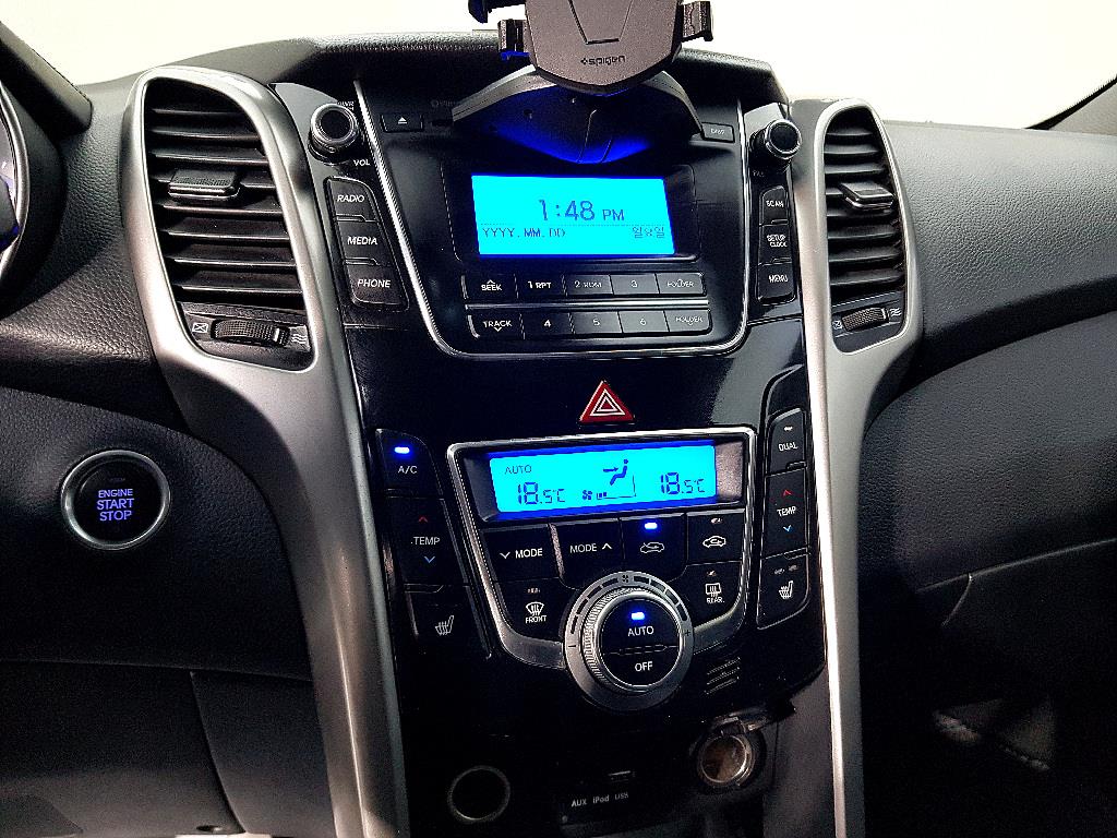 HYUNDAI i30 2016 Gris - Importación desde Corea - HF Imports Iquique - Foto 14