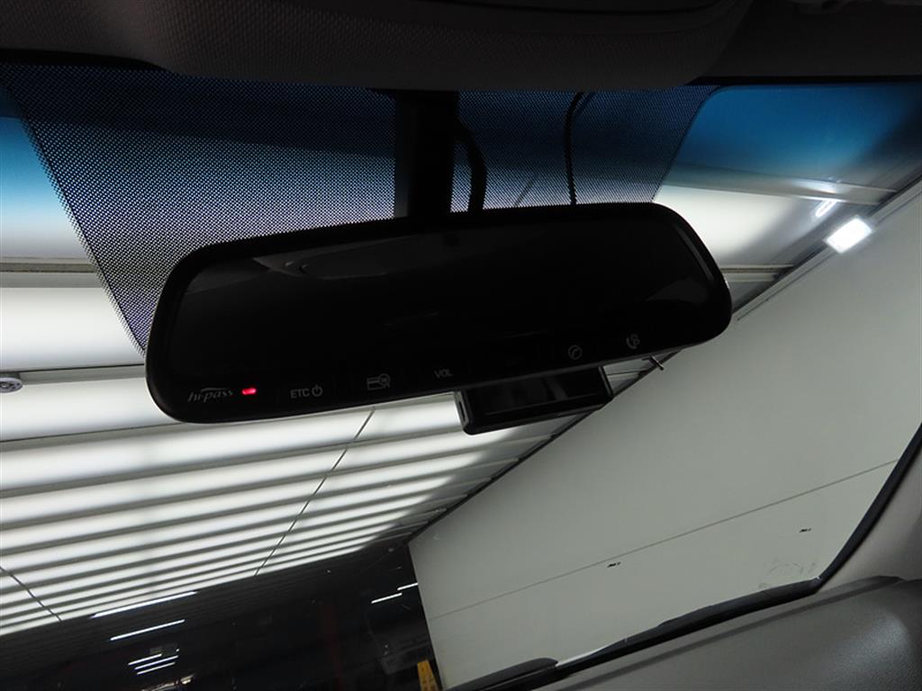 HYUNDAI Sonata - Vista 11