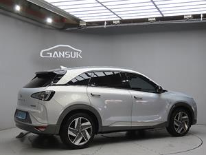 HYUNDAI Nexo - Vista 8