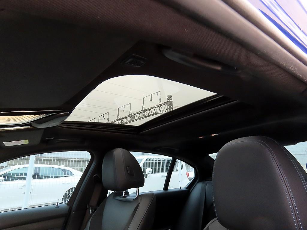 BMW 3 series 2022 Azul - Importación desde Corea - HF Imports Iquique - Foto 17