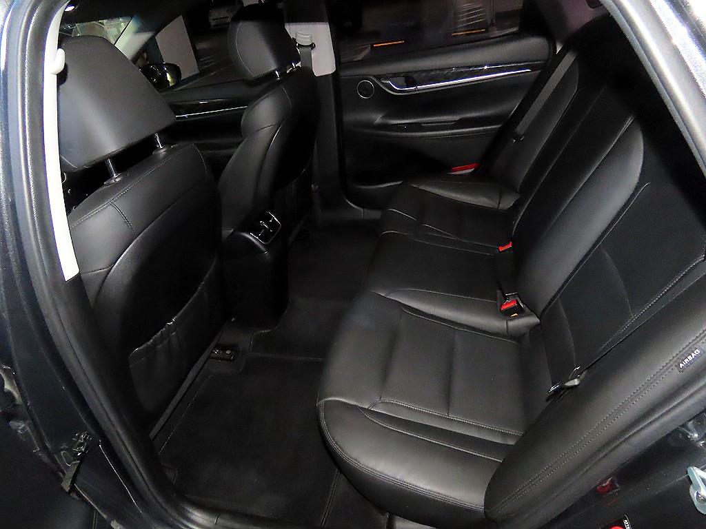 HYUNDAI Grandeur - Vista 7