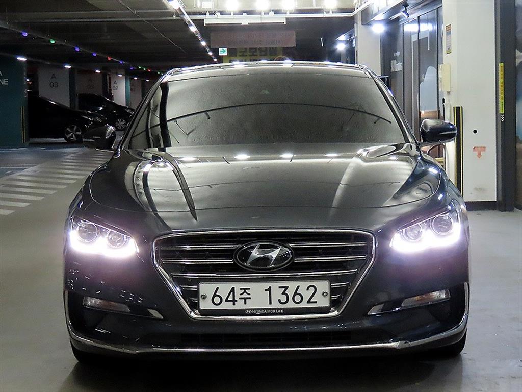 HYUNDAI Grandeur - Vista 2