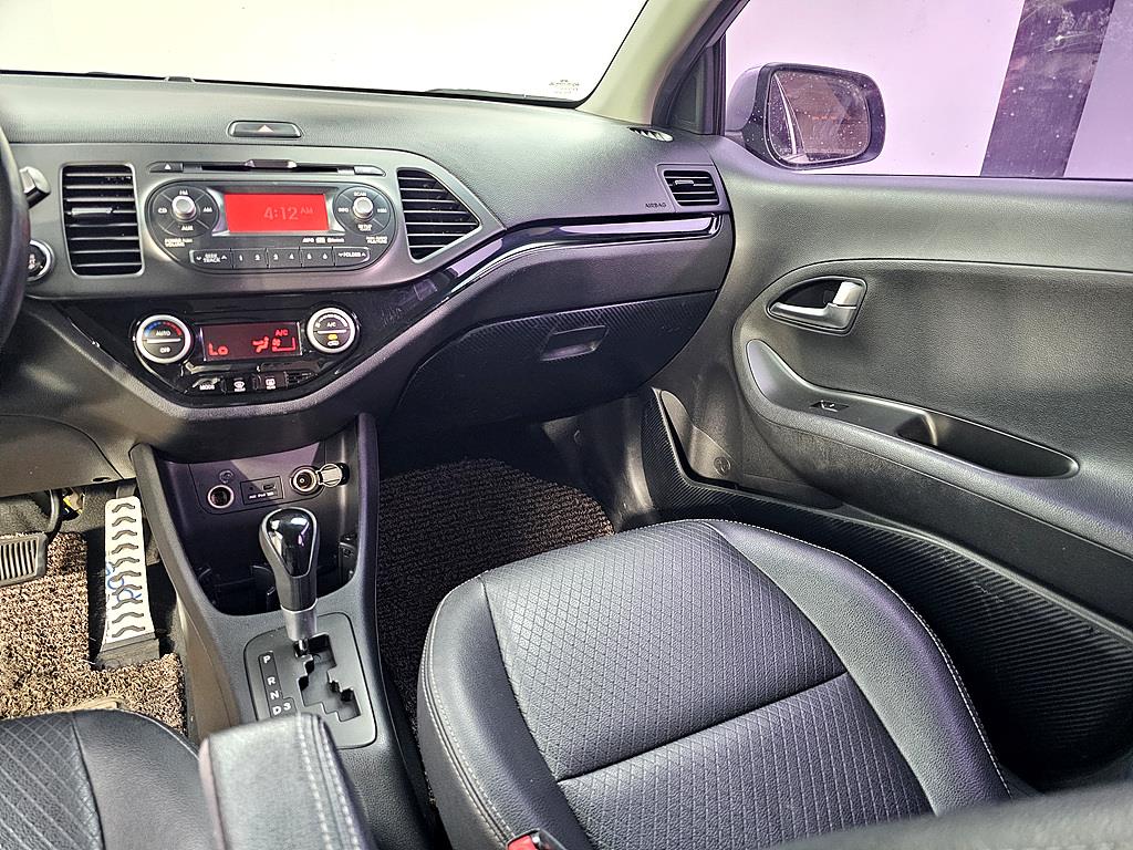 KIA Morning - Vista 8