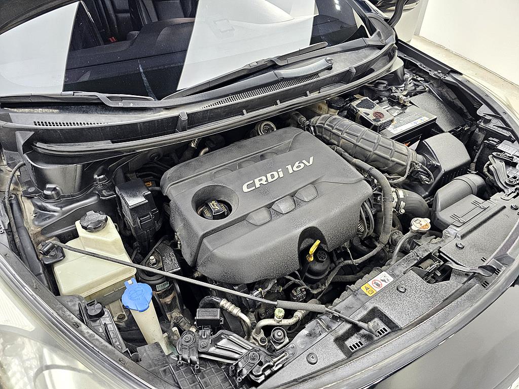 HYUNDAI i30 - Vista 6