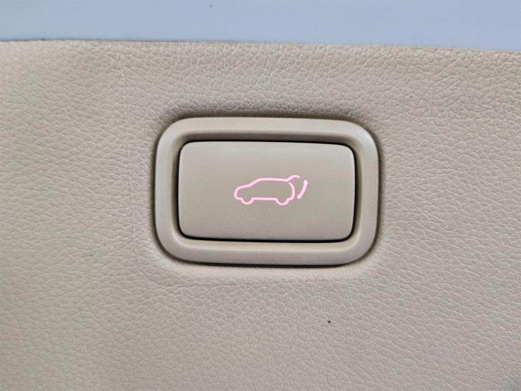 KIA Carnival 2016 Blanco - Importación desde Corea - HF Imports Iquique - Foto 19