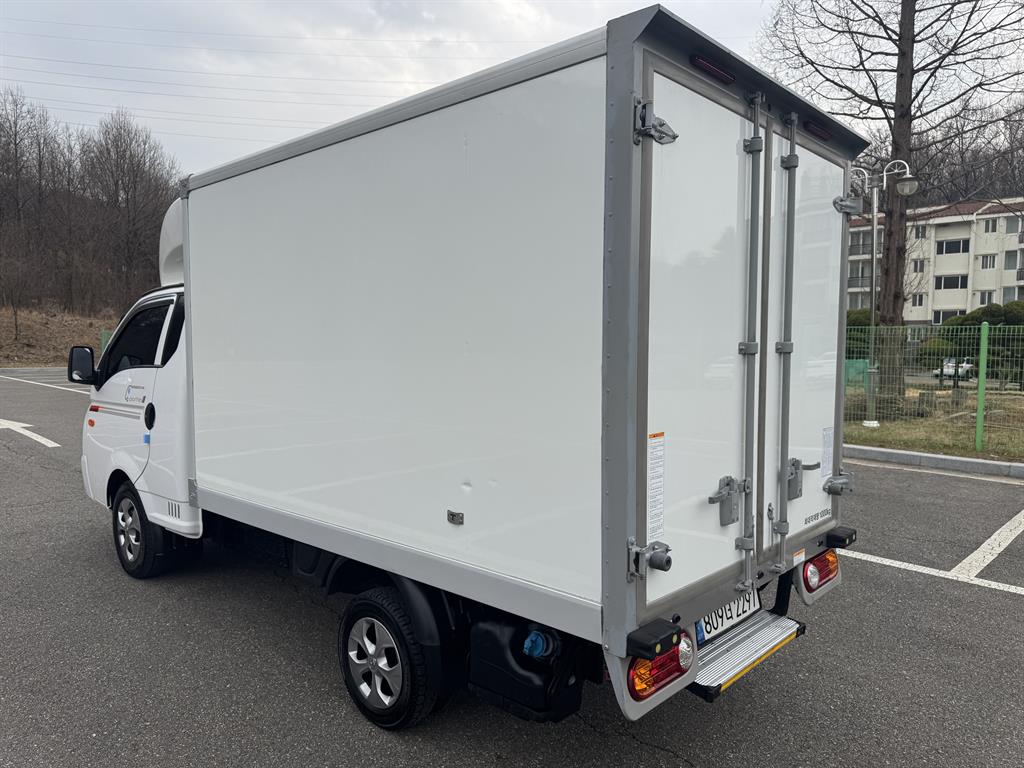 Small Truck Freezer Box(High Deck) - Vista 7