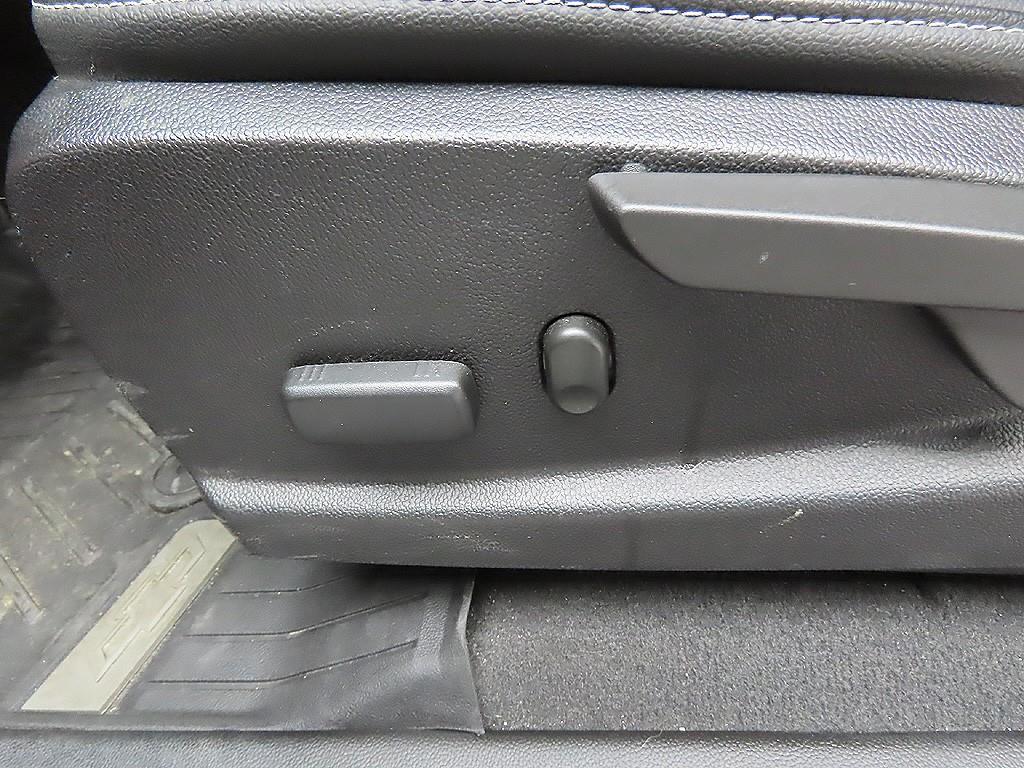 Chevrolet ?Colorado 2021 Rojo - Importación desde Corea - HF Imports Iquique - Foto 11