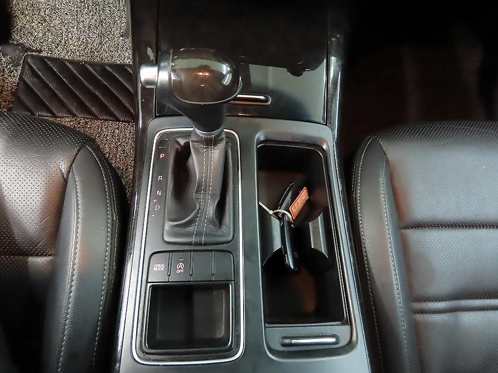 KIA Sorento - Vista 10