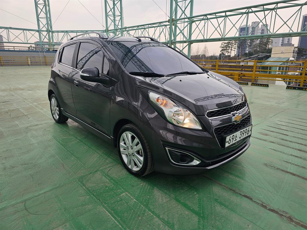 Chevrolet Spark - Vista 3