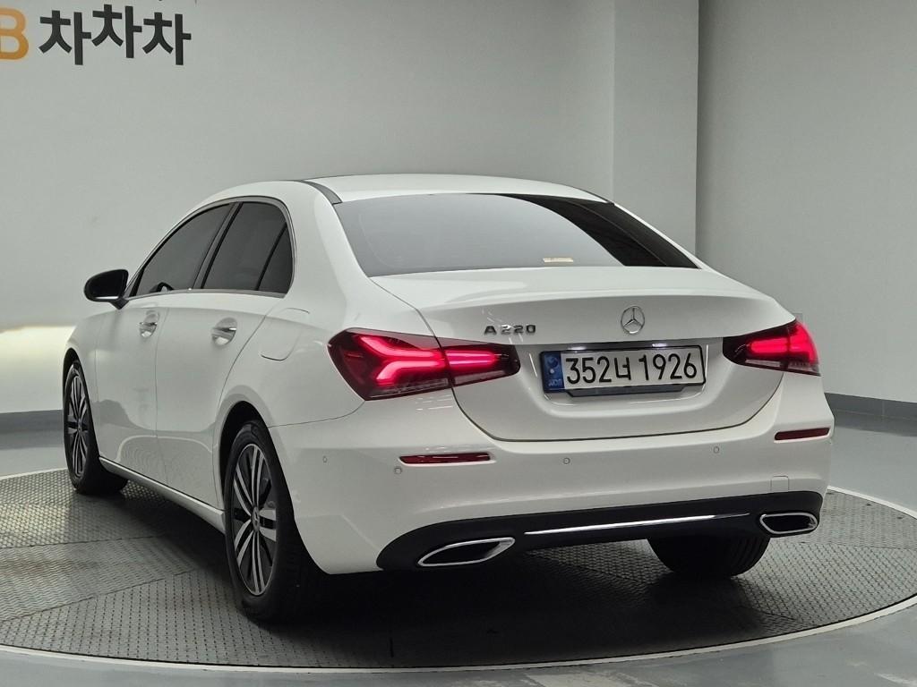 Mercedes Benz A Class - Vista 4