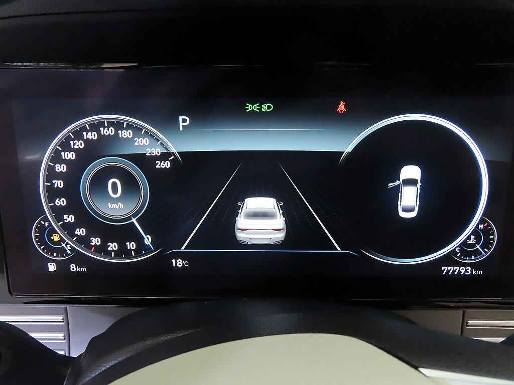 HYUNDAI Grandeur - Vista 10