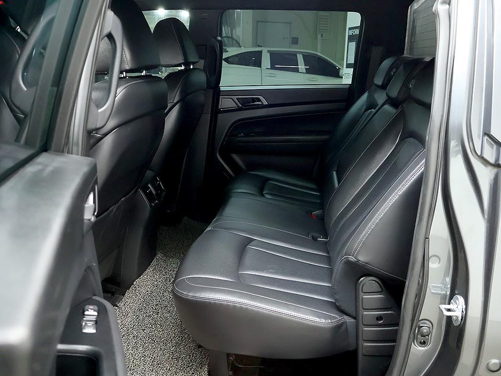 Ssangyong Rexton 2022 Negro - Importación desde Corea - HF Imports Iquique - Foto 12