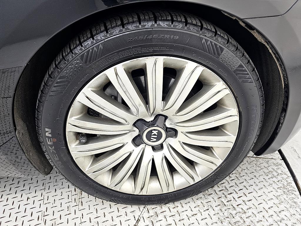 KIA K9 2013 Negro - Importación desde Corea - HF Imports Iquique - Foto 20